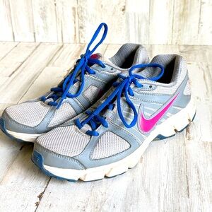 Women’s Nike Downshifters Shoes Size 8.5